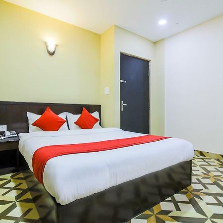 Oyo 315 Aadarsha Inn Rummindei Ngoại thất bức ảnh