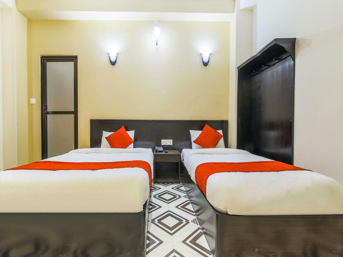 Oyo 315 Aadarsha Inn Rummindei Ngoại thất bức ảnh