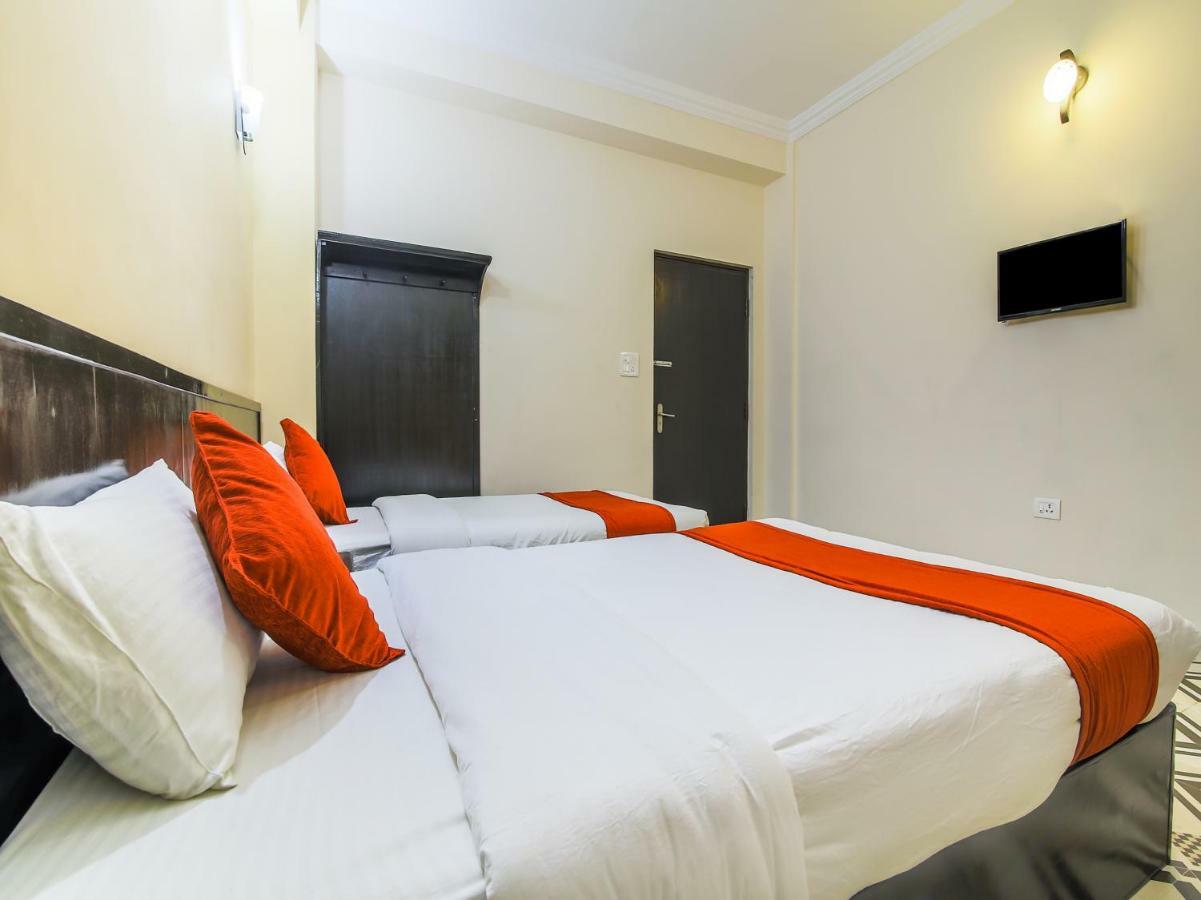Oyo 315 Aadarsha Inn Rummindei Ngoại thất bức ảnh