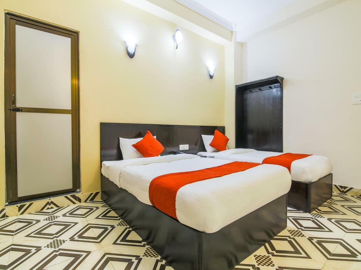 Oyo 315 Aadarsha Inn Rummindei Ngoại thất bức ảnh