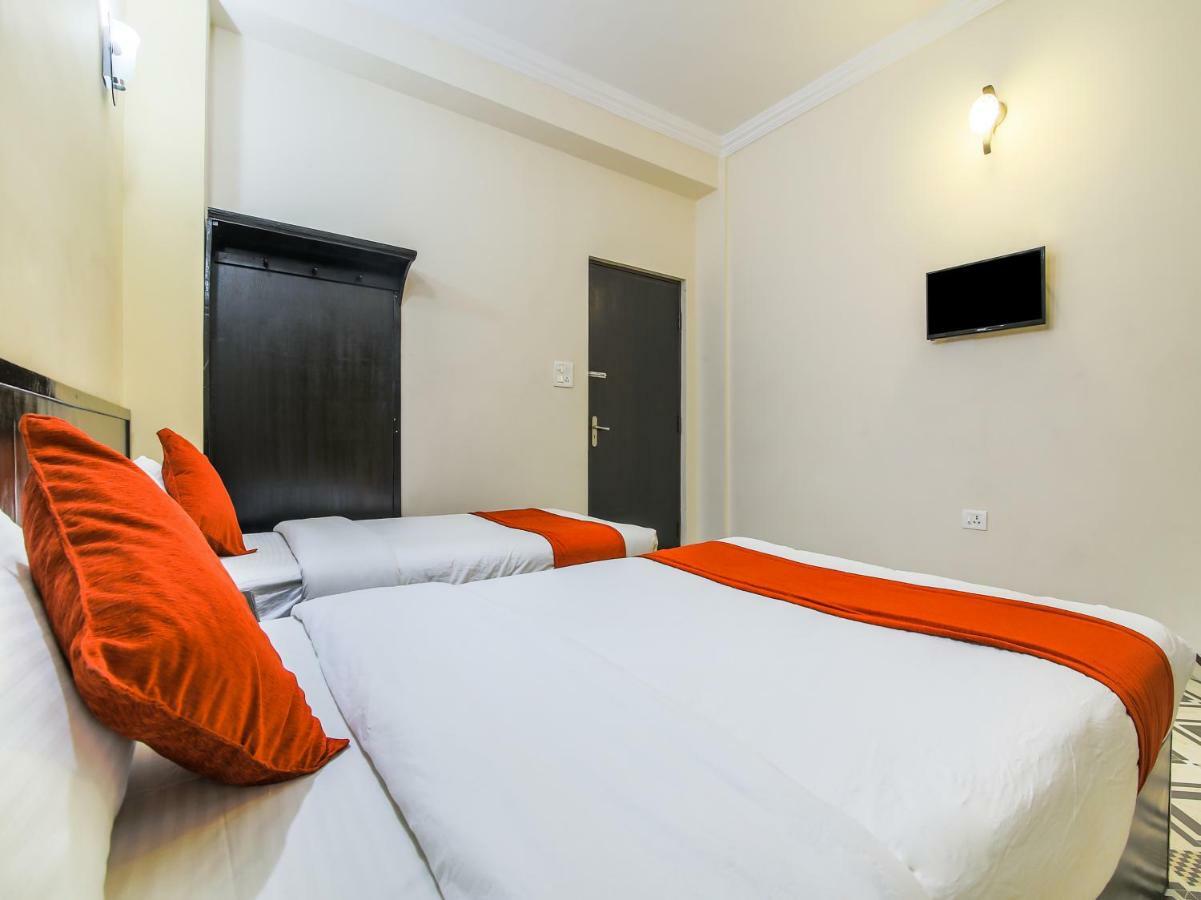 Oyo 315 Aadarsha Inn Rummindei Ngoại thất bức ảnh