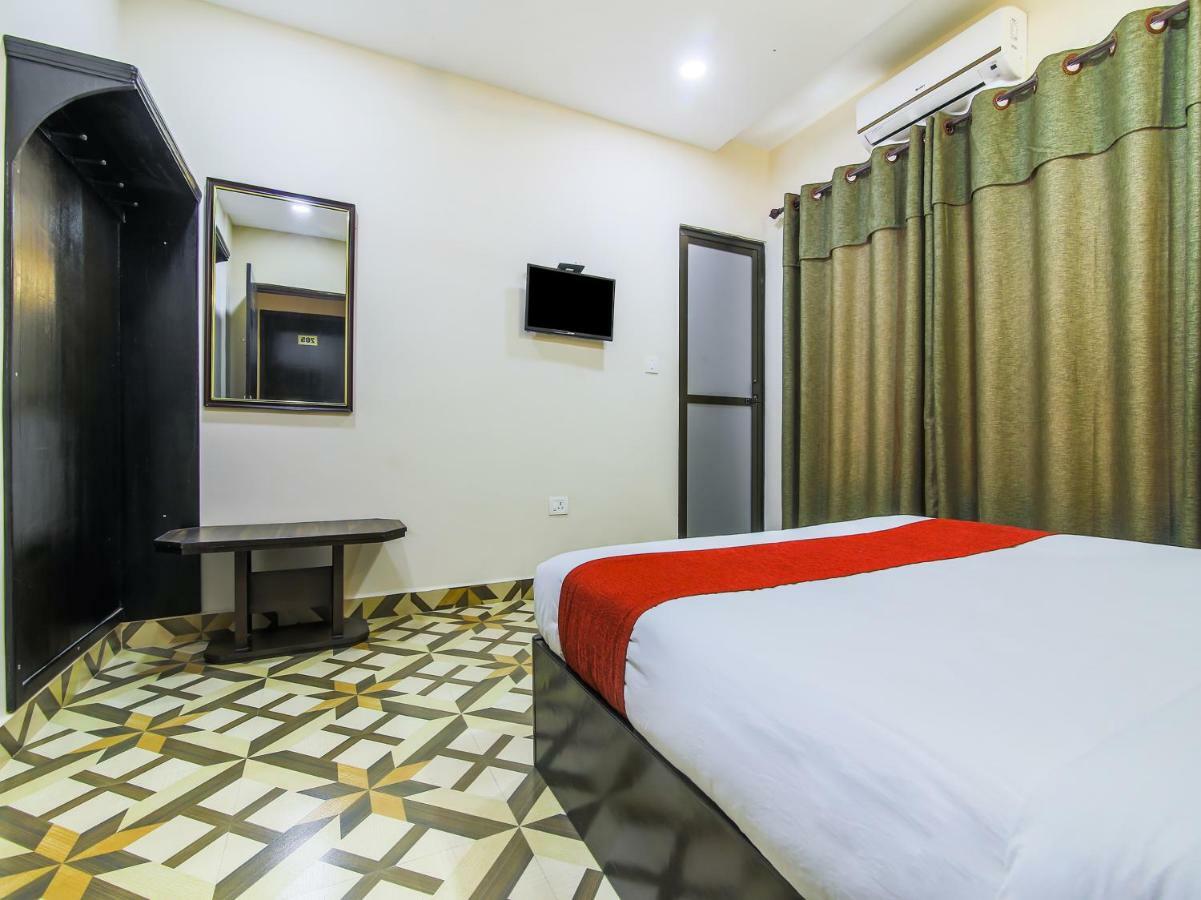 Oyo 315 Aadarsha Inn Rummindei Ngoại thất bức ảnh