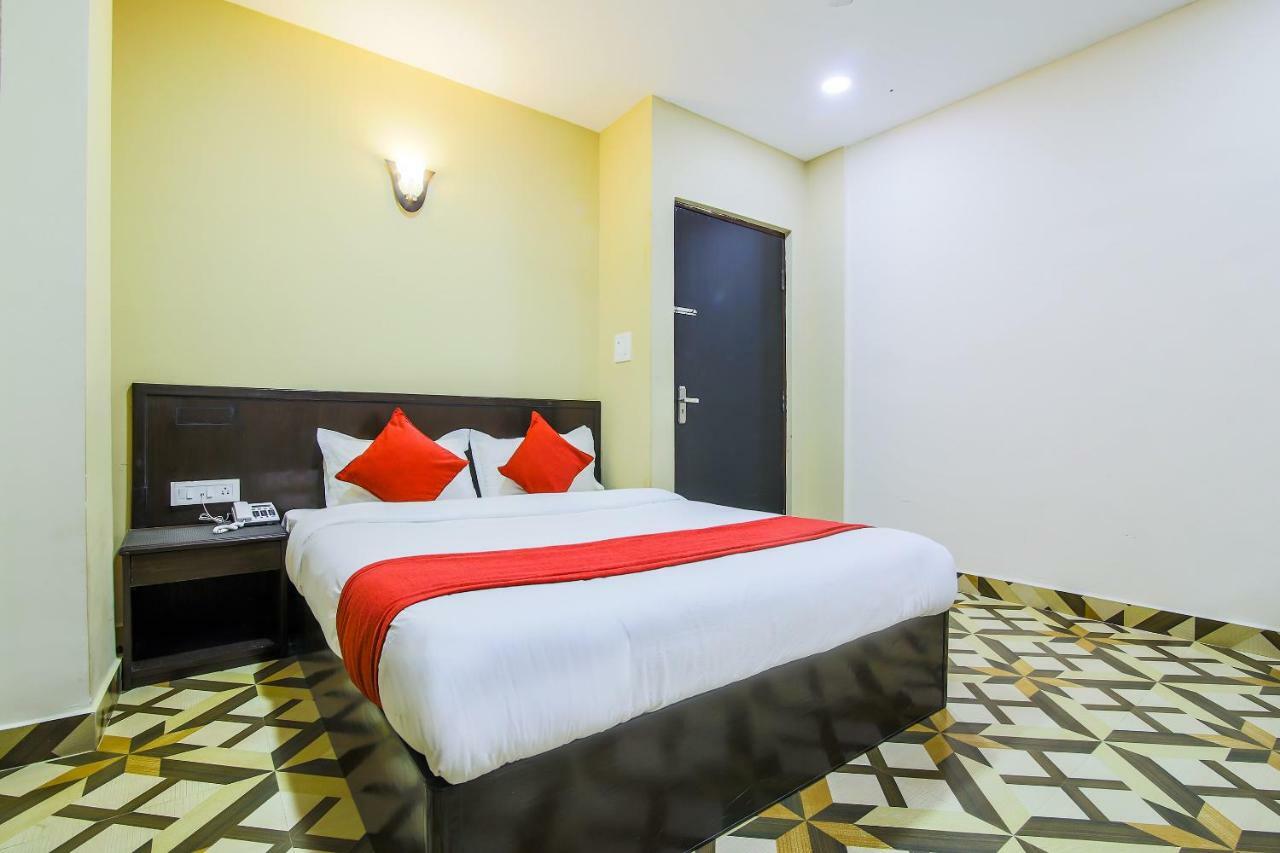 Oyo 315 Aadarsha Inn Rummindei Ngoại thất bức ảnh