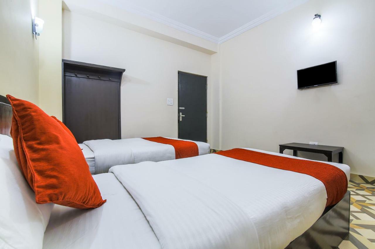 Oyo 315 Aadarsha Inn Rummindei Ngoại thất bức ảnh